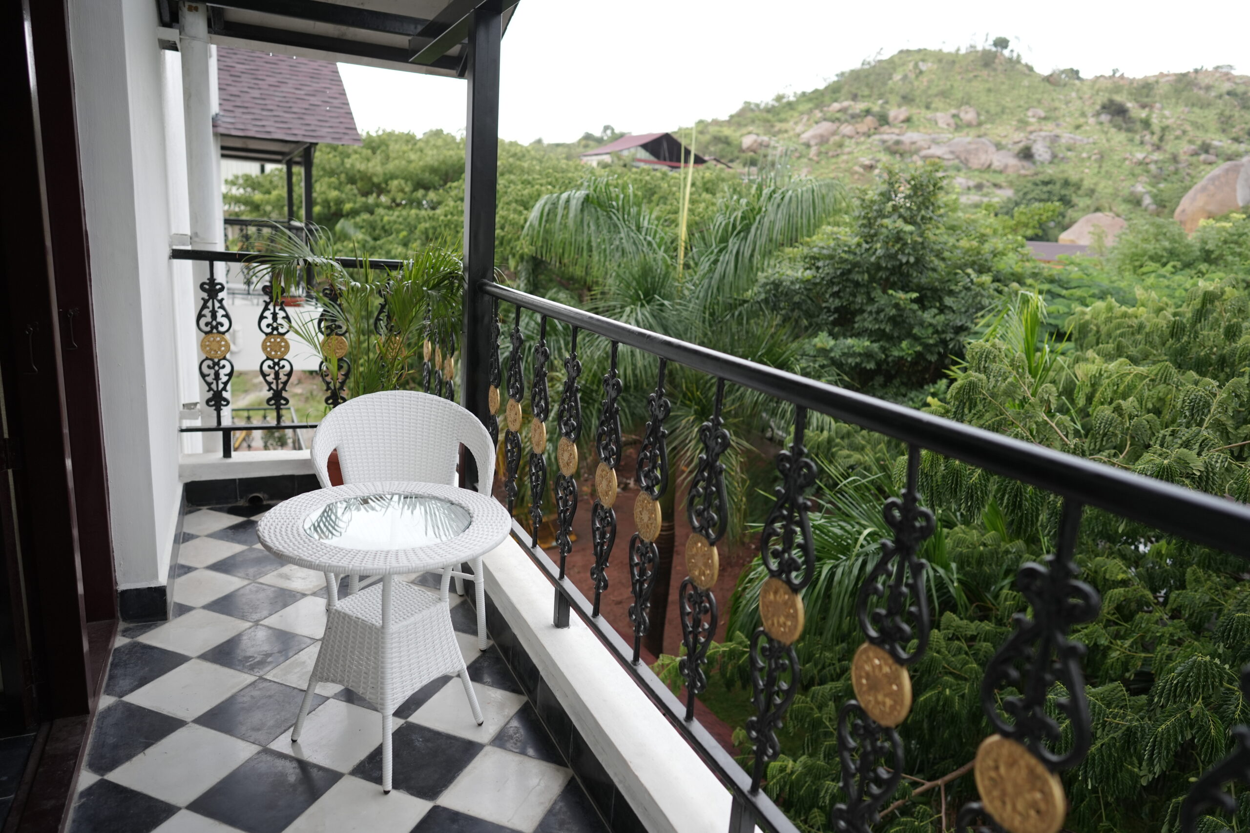 nandi heritage balcony